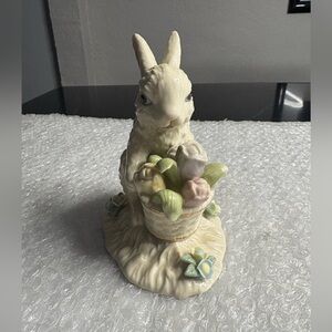 Lenox  Easter bunny figurine